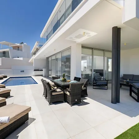 Villa Olivine Waves Protaras