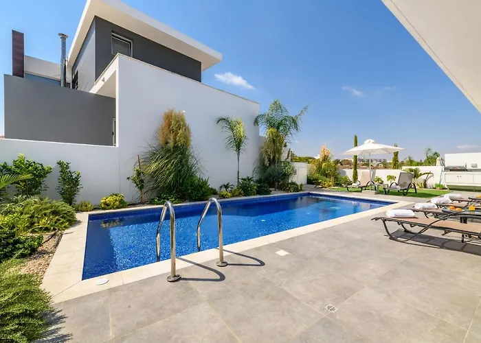 Villa Olivine Waves Protaras